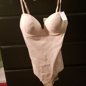 Nude slip